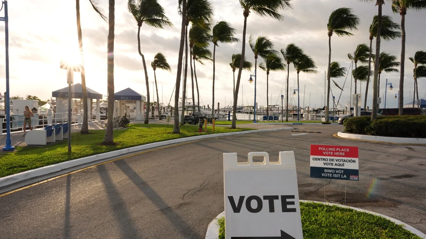 Respublikaçı ştatlar seçicilərin vətəndaşlıq məlumatlarına giriş mübahisəsini həll etdi
