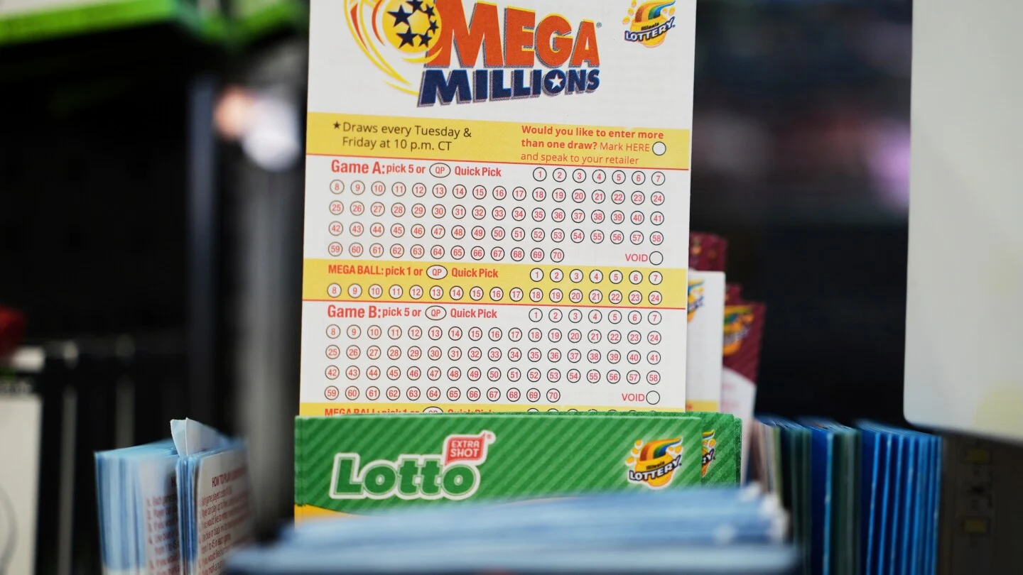 Corciyalı "Mega Millions"dan 980 milyon dollar uddu