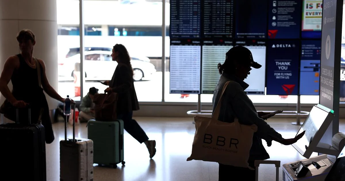 Cümədən bəri LAX və SoCal-da uçuş ləğvləri