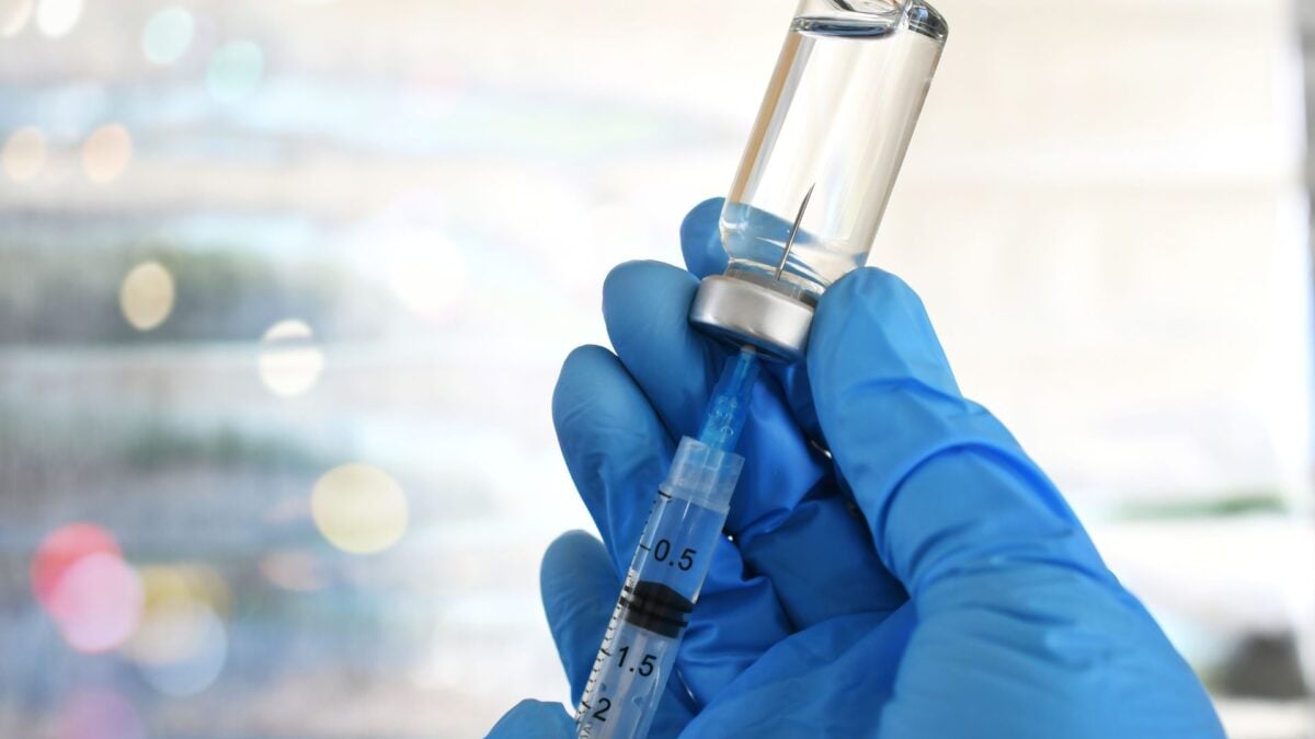 Pfizer-in mRNA qrip vaksini uğurlu RFK Jr. isə onu təhdid edir