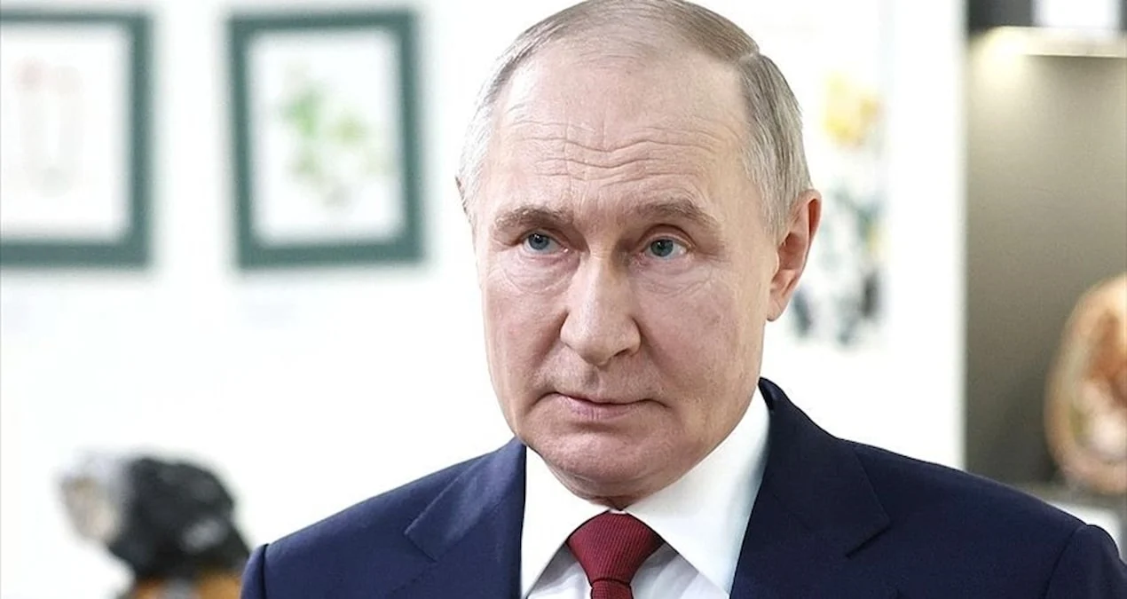 Putin Hörmüz boğazının təhlükə altında olduğunu vurğuladı: Qlobal enerji böhranı qapıdadır.