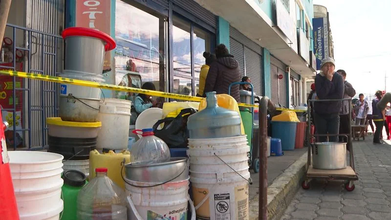 Su Qıtlığı İzdihamı Kito Həyatını Alt-üst Etdi