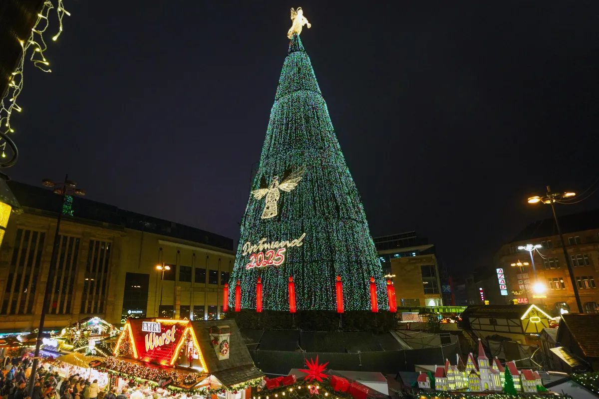 Dortmund Milad Bazarında Gözlənilməz Debüt