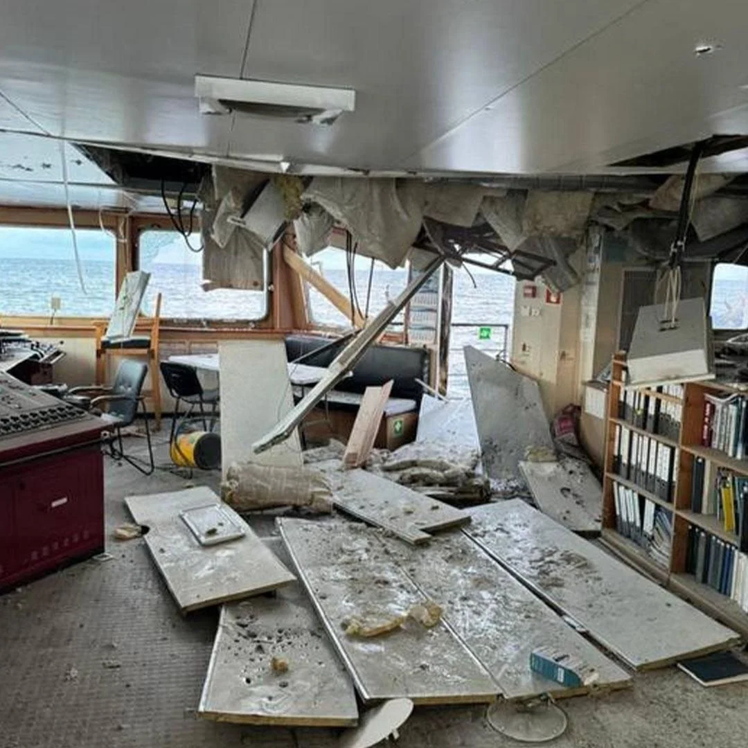 Sinop sahillərində zərbə alan Midvolqa-2-dən son kadrlar