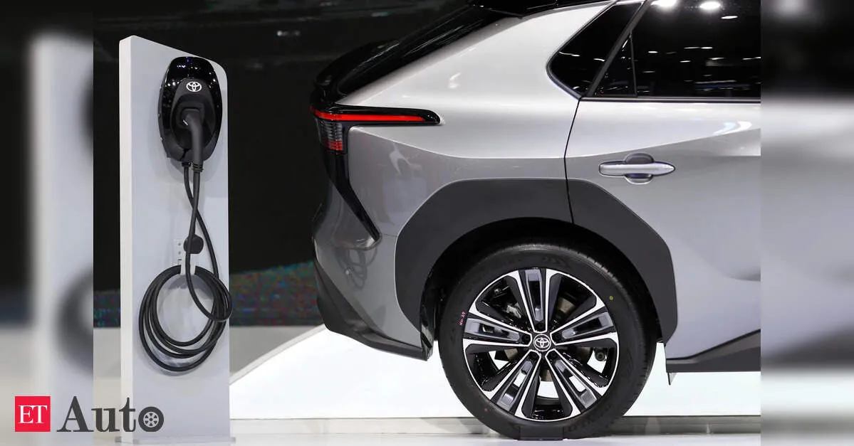 Çin elektromobillərin sürətli enerji yığımında liderdir