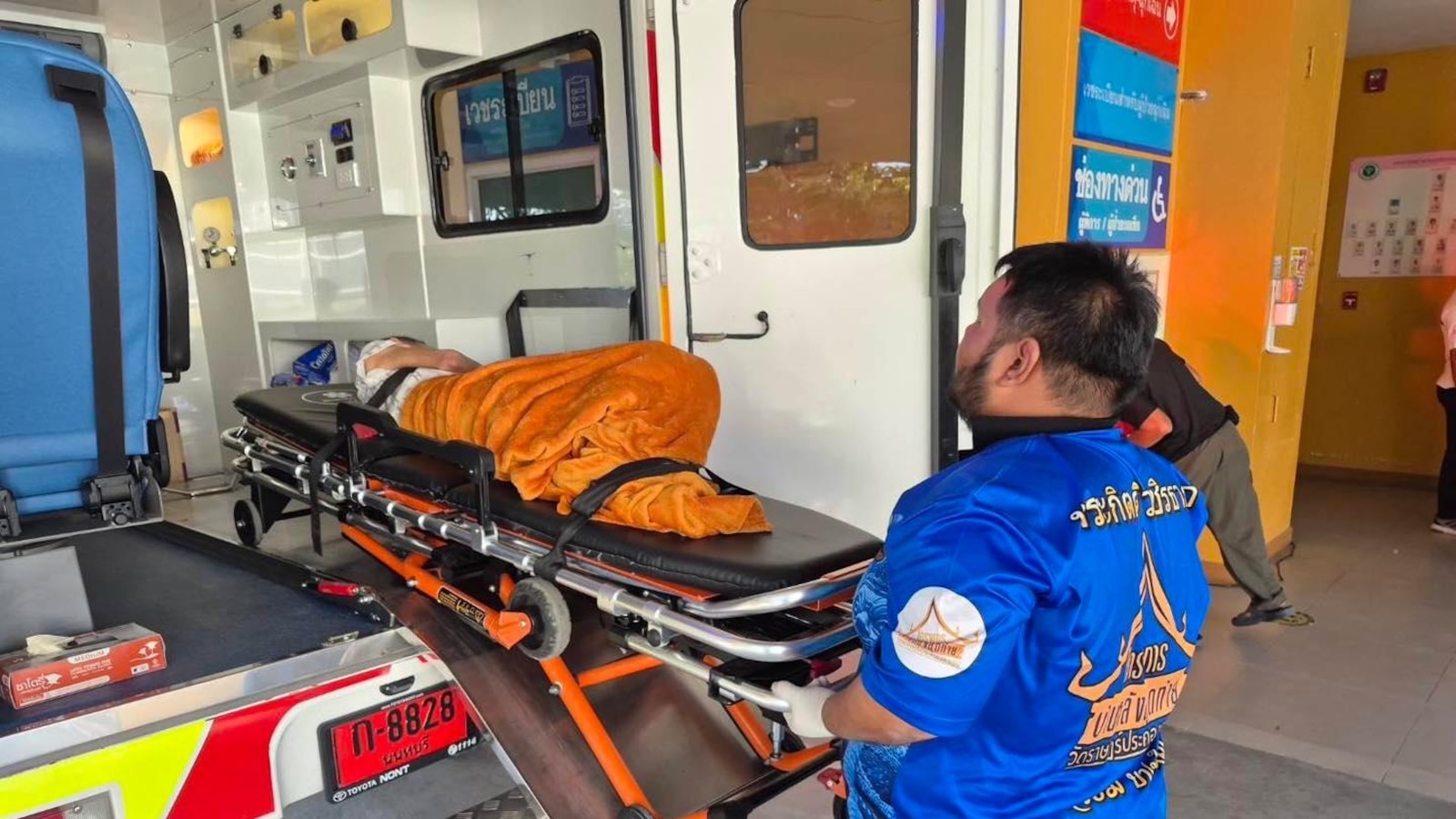 Kremasiyaya gətirilən Tailandlı qadın tabutda sağ aşkarlandı