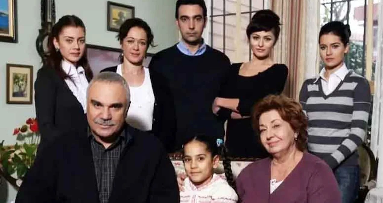 "Yaprak Dökümü"nün Şevketi Hasan Küçükçetin evləndi