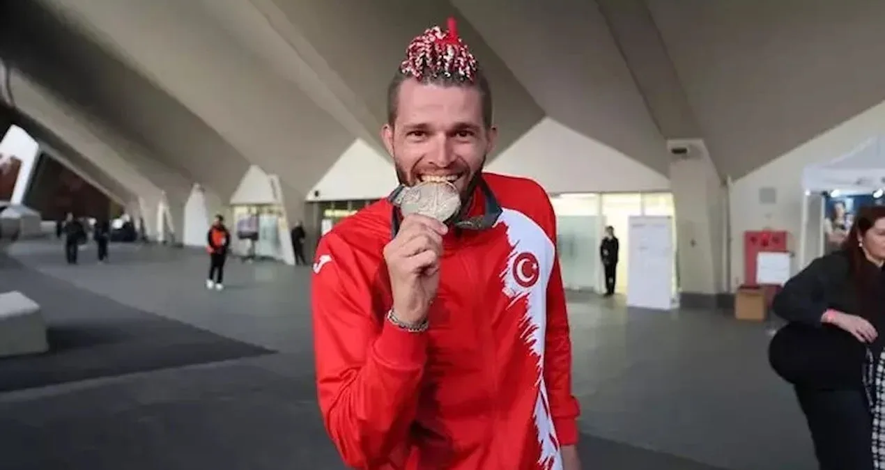 Yaponiyada ilk qızıl medalı Yasin Süzen qazandı
