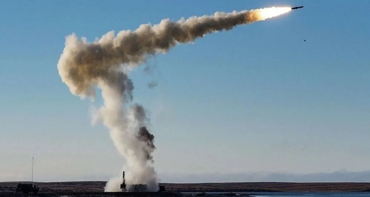 Hyundai müdafiə sənayesinə qədəm qoyur: Cənubi Koreya üçün səs sürətini 5 dəfə üstələyən hipersonik raket!